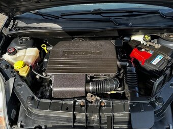 Ford Fiesta 1.3i, r.2007, STK, klima - 9