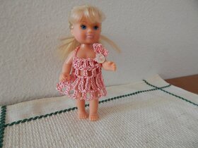 Ruční práce háčkované šatečky pro Evičku - Barbie - 9