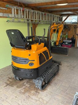 Minibagr BK1200AS Motor Kubota - 9