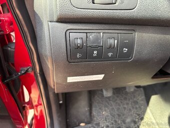 Hyundai ix20 1.6 CVVT, 91kw, 1.majitel, ČR, Ověření CEBIA - 9