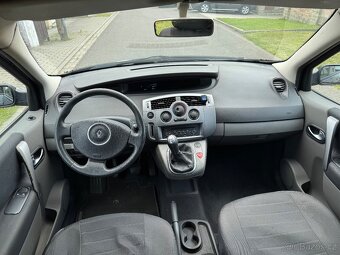 Renault Scenic - 9