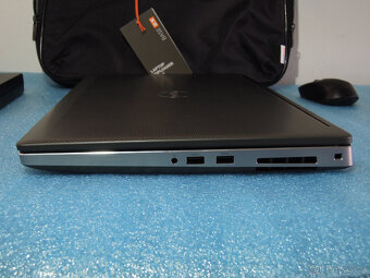 Dell Precision 7540 IPS 6.Jádro i7 1.5TB Quadro RTX3000 32GB - 9