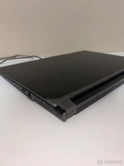 MSI Cyborg 15 A13UC-1409CZ - 9