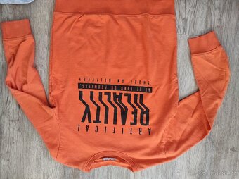 Set 2 mikina a 2 triček vel. 146/152 - 9