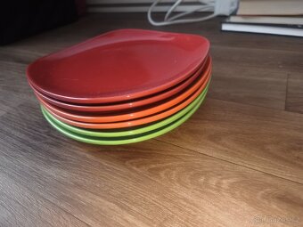 6ks barevné talířky - 9