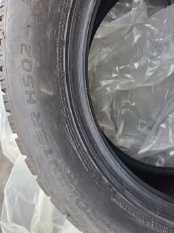 Pneu FALKEN 205/55 R 16 - 9