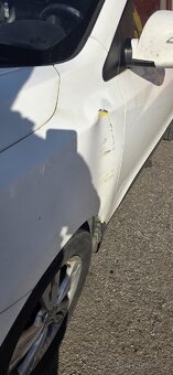 Hyundai ix35, čti popisek - 9