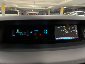 Renault Espace 2.0dCi 110kW Expression 2011, 7MÍST, KRÁSNÝ - 9