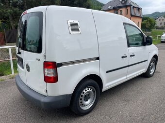 VW Caddy 1,9 TDi střešní okno - 9