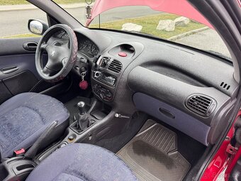Prodám Peugeota 206, nájezd 130 XXX km - 9