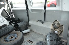 Volkswagen Transporter 2.0 TDI T5, T5.1 - díly - 9