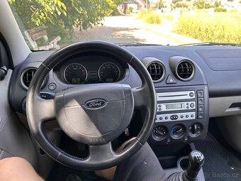 Ford fiesta - 9