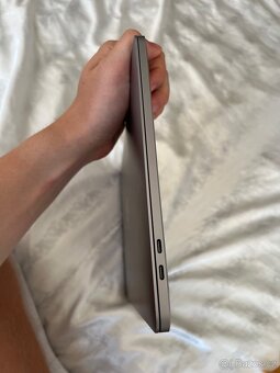 MacBook Pro 13" 2019, i5 1,4GHz , 256GB 8GB RAM - 9