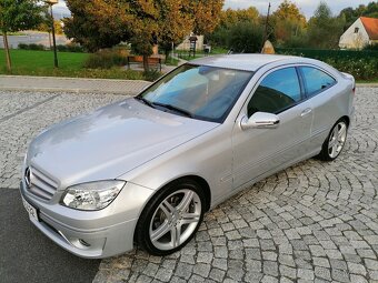 Mercedes CLC 200 KOMPRESSOR/Najeto 40 000km Stav NOVÉHO - 9