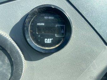 Cat 432 E - 9