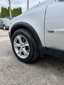Volvo XC90 4.4 V8 232kW 4x4 = 7 miest, A/T, Navi, Top Stav = - 9