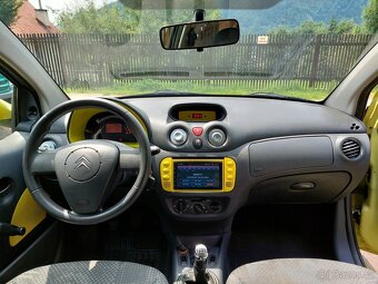Citroen C2 1.1 r. 2005 nová STK 11/27 bez koroze a závad - 9