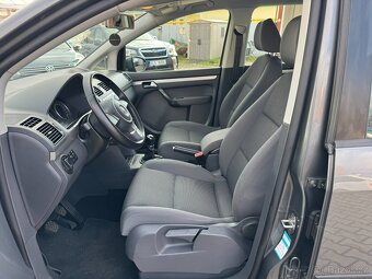 Volkswagen Touran 1,2 TSI 77 KW 2 MAJ STK SK - 9