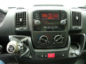 FIAT DUCATO 2.3 JTD CHLADÁK ZÁSUVKA - 9
