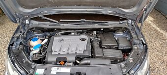 VOLKSWAGEN TOURAN 2 0TDI - 9
