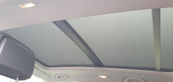 VW Touran 2.0 TDI 103kW DSG - 9