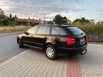 Skoda Octavia 1.9Tdi 77kw Combi - 9