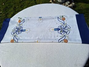 NÁDHERNÝ LUXUSNÍ SVÁTEČNÍ UBRUS vel.85cm/85cm - 9