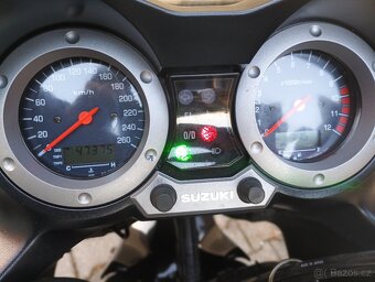 Suzuki DL1000 V-strom - 9