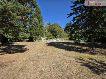 Prodej pozemku 1411m2, - 9