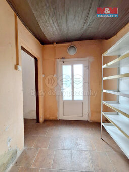 Prodej obchod a služby, Sezemice, ul. Masarykova - 9