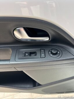 Škoda Citigo 1.0 MPI 44KW ELEGANCE AUTOMAT, Senzory, Navi - 9