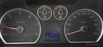 Hyundai i30 1.6CRDi 110kW hatchback - 9