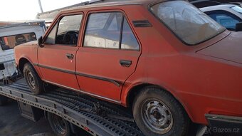 Prodám Škoda 120L a Škoda 120GLS – předrenovační stav - 9