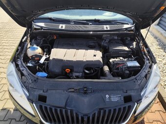 Škoda Fabia 1.6 TDI,r.v.9/2011,klima, combi - 9