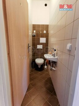 Pronájem kancelářského prostoru, 130 m², Třinec, ul. 1. máje - 9