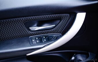 BMW 3 Touring 320d, 120kw, automat - 9