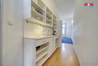 Pronájem bytu 3+kk, 97 m², Plzeň, ul. Palackého náměstí - 9