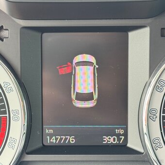 Škoda Octavia 3 2.0 tdi 110 kw - 9