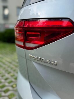 Volkswagen Touran 2.0 TDI 110 kW Highline DSG - 9