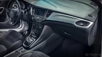 Opel Astra 1.2 Turbo, 107 kW, r. v. 2020 - 9