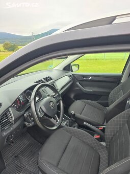 Škoda Fabia, 1.0 TSI Combi Style 85tkm Klima,Výhřev - 9