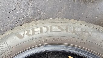 Zimní pneu 205/55/16 Vredestein - 9