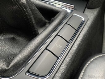 Škoda Superb 2.0TDi 103kW SERVISKA r.v. 2010 ODPOČET DPH - 9