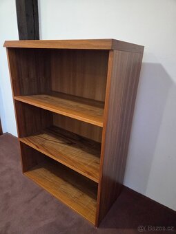 Skříň se šuplíky a poličkami DÝHA OŘECH - 9