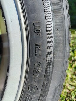 Prodám 4x pneu Barum 205/55/16 - 9