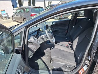 Ford Fiesta 1.0i 59KW Klimatizace 5 Dveří - 9