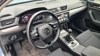 ŠKODA SUPERB 3 - 2,0TDi Style 110kW Manuál. - 9