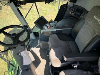 Sklízecí mlátička Claas Lexion 760 TT, adaptér na výběr V770 - 9