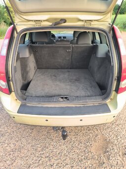 Volvo V50 - 9