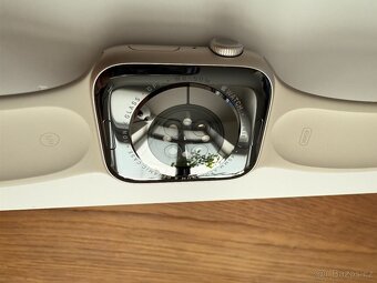 Apple Watch Series 7 45mm - 9